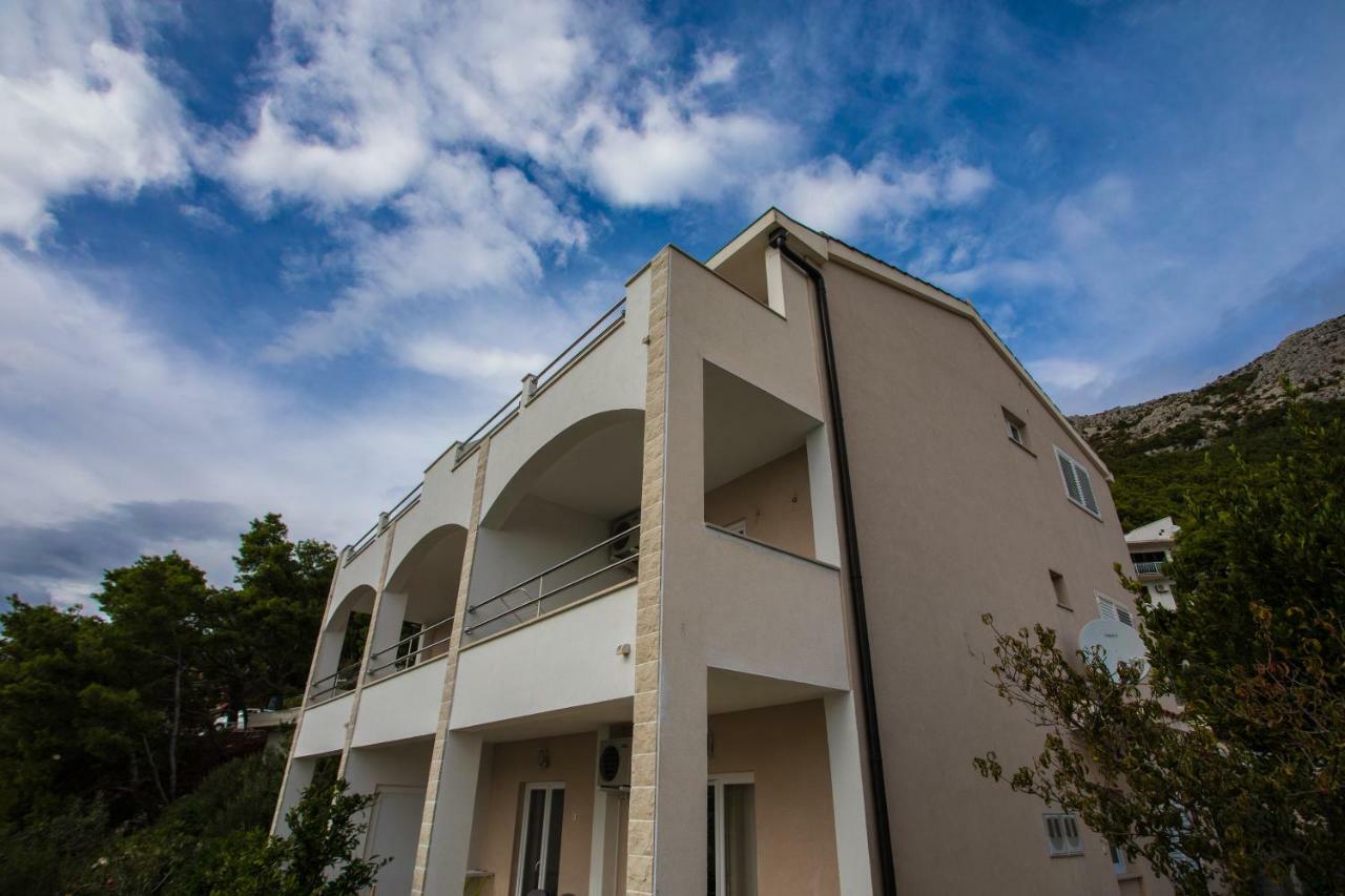 Apartmani Marija Jakir Brela Esterno foto
