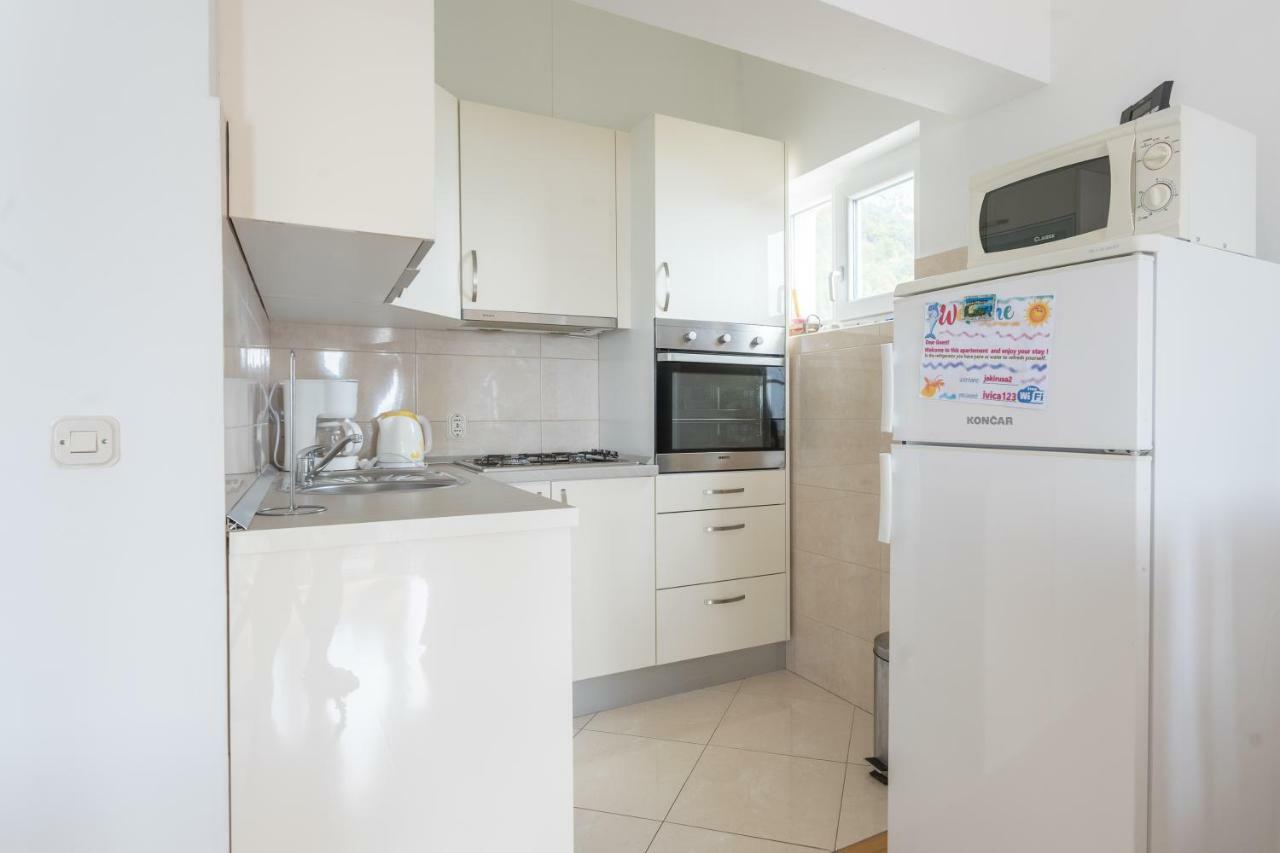 Apartmani Marija Jakir Brela Esterno foto