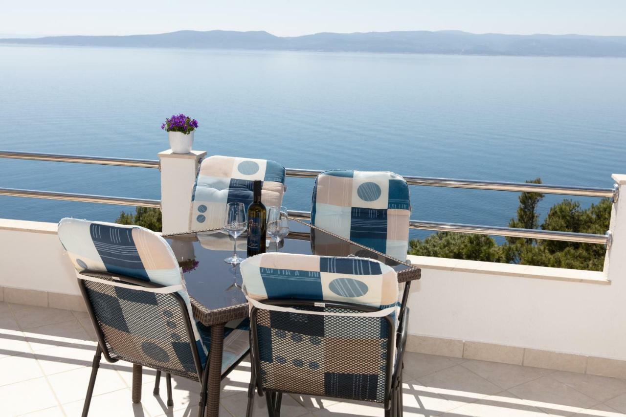 Apartmani Marija Jakir Brela Esterno foto