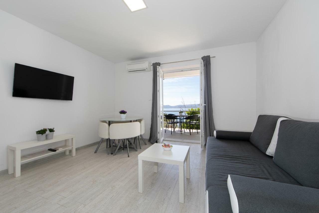 Apartmani Marija Jakir Brela Esterno foto